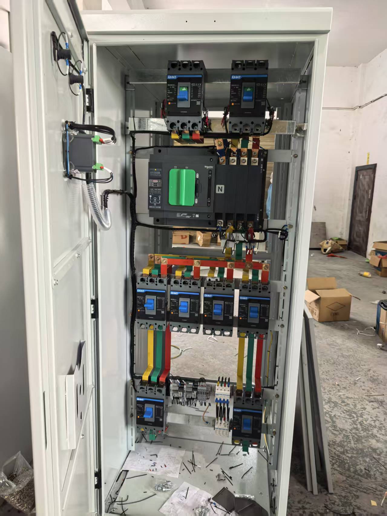 Internal wiring components